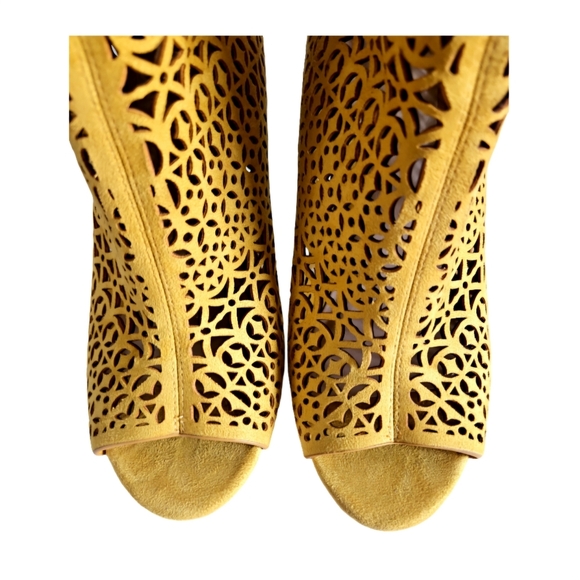 Aldo Cutout Fashion High Heel Open Toe Bootie - Picture 4 of 14